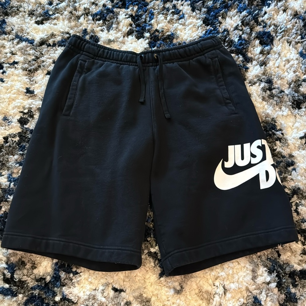 Men’s Nike Medium long sweat shorts